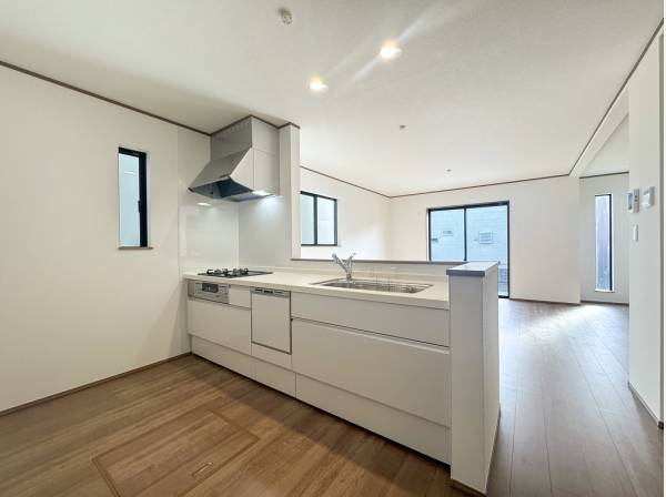 食洗器付きのカウンターキッチン