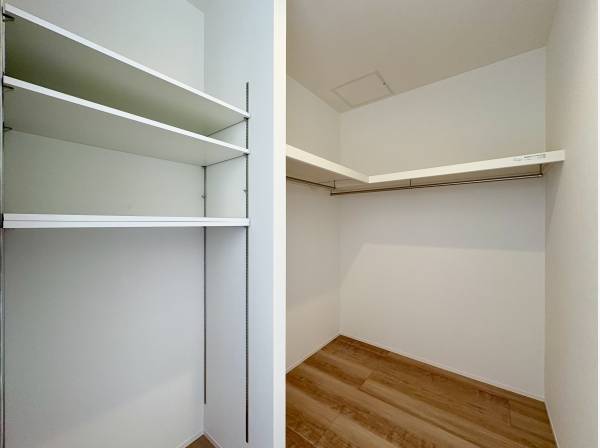 ウォークインクローゼットもしっかりと完備