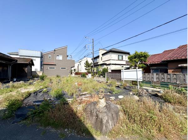明るく開放的な現地です。