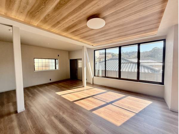 新規リノベーションにより湘南テイストへ