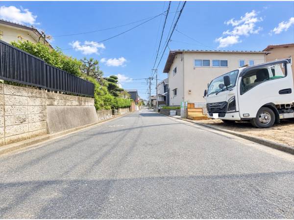 前面道路になります！