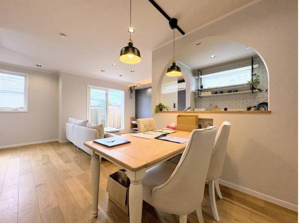 こだわりが感じられる約17帖のLDK