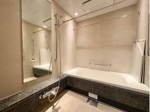 ホテルのような浴室！