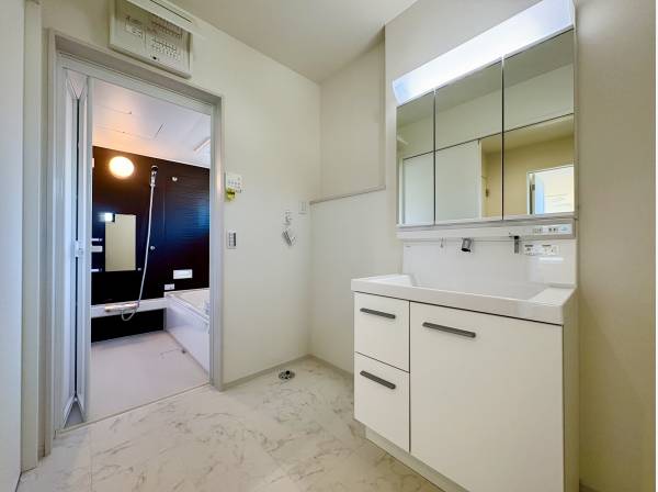 パウダールーム・バスルーム