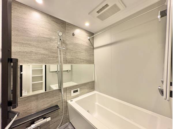 心落ち着く浴室は日々の疲れを優しく取ってくれます