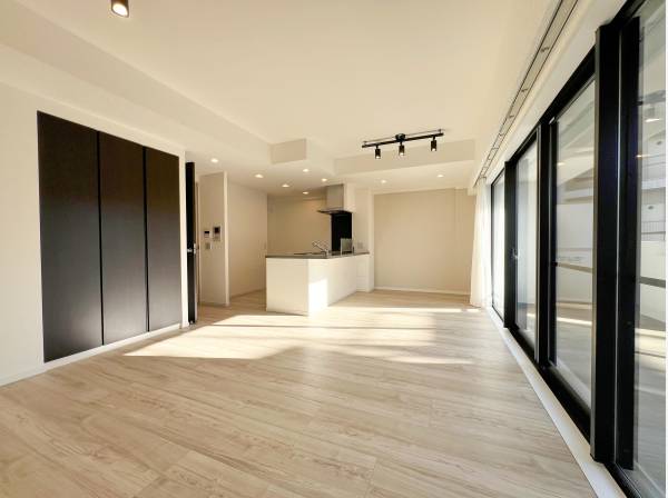 リビングは日当たり良好