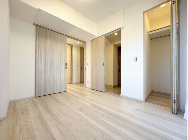 ウォークインクローゼットが完備された居室