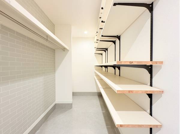 奥行きのある大容量のSIC