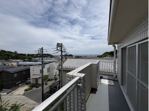 海まで徒歩10分圏内！最上階東南角部屋からのオーシャンビューです