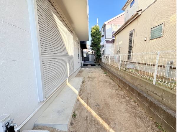 ちょっとしたお庭も付いてます。