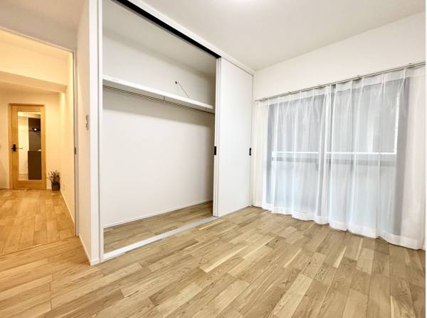 クローゼット付きのLDK