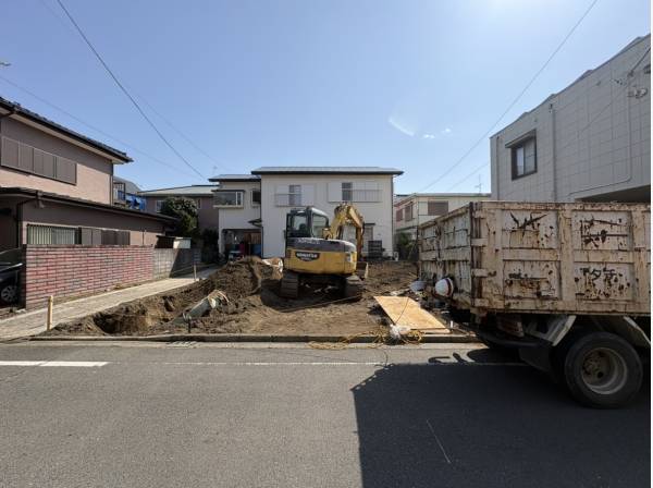 旧建物の解体も終わり、より敷地が広く感じます