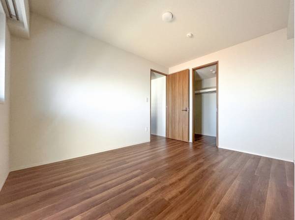 約7帖の居室はお好みのインテリアを愉しめそう