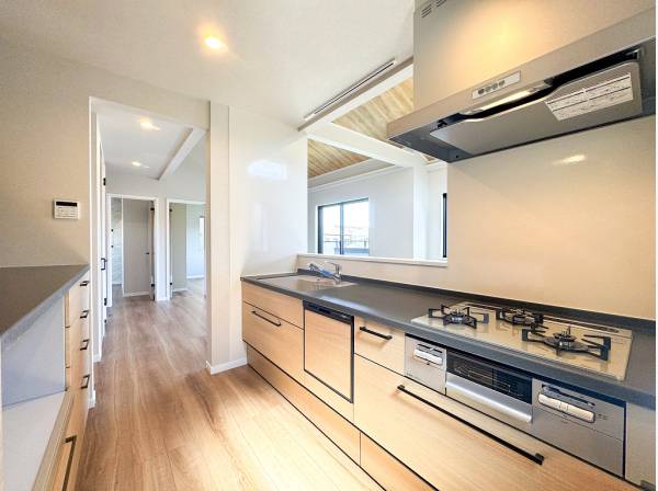 独立性を確保しつつ視線が抜ける程よい距離感が魅力