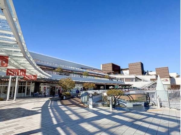 テラスモール湘南まで徒歩7分（約550m）