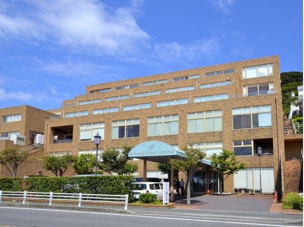 葉山ハートセンターまで（約４００M)徒歩５分
