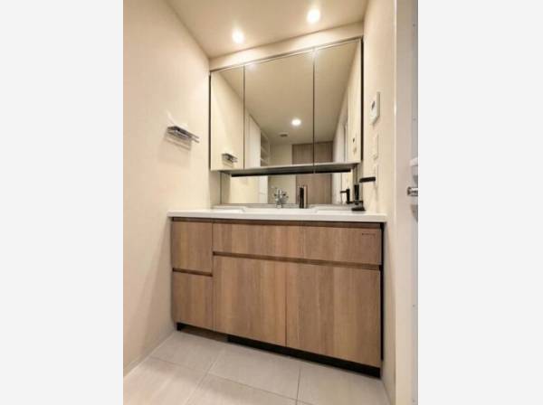 パウダールーム