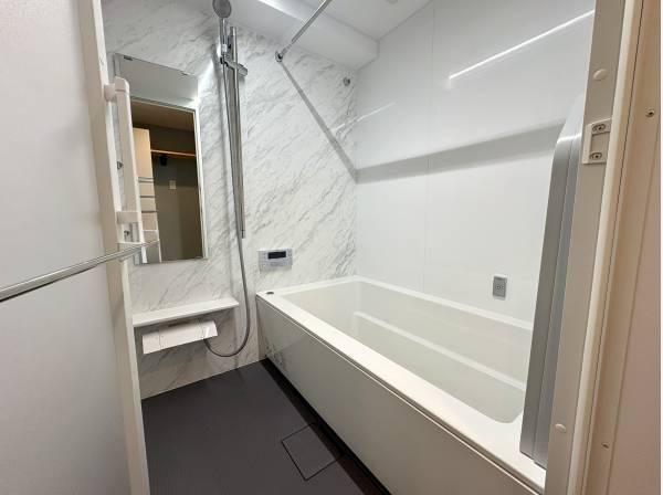 一日の疲れを癒すバスルーム