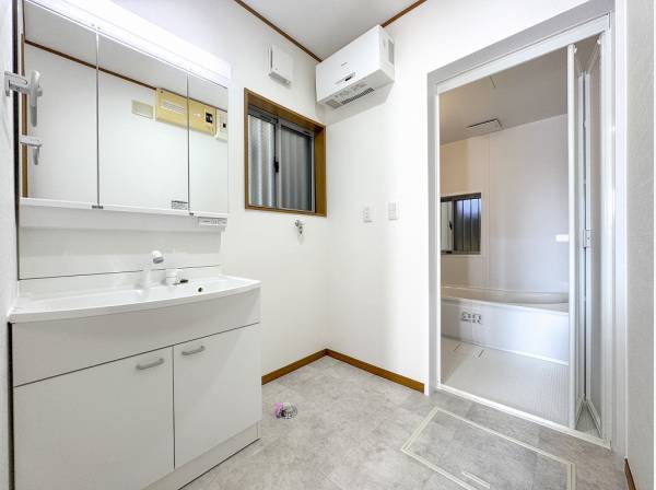 清潔感のあるサニタリールーム