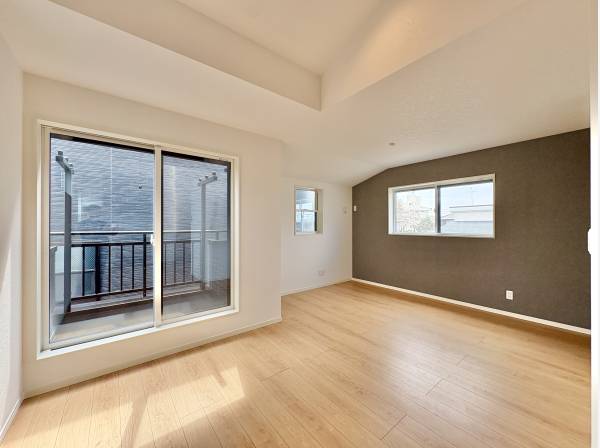 LDKには充分な採光もあり解放感も望めます。家族が自然と集まる空間