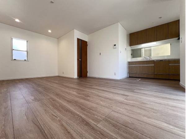 ナチュラルテイストのLDKにはどんなインテリアを置きますか？