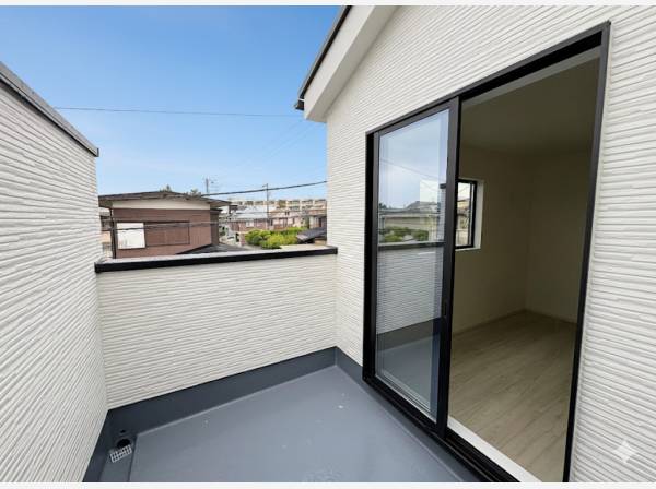 プライベート感あるバルコニー