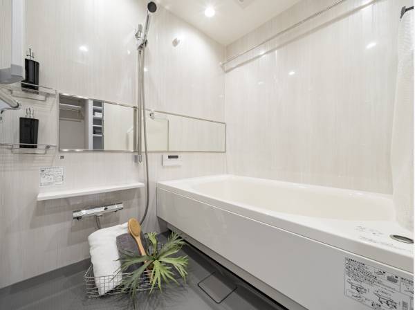 同社施工例（バスルーム）