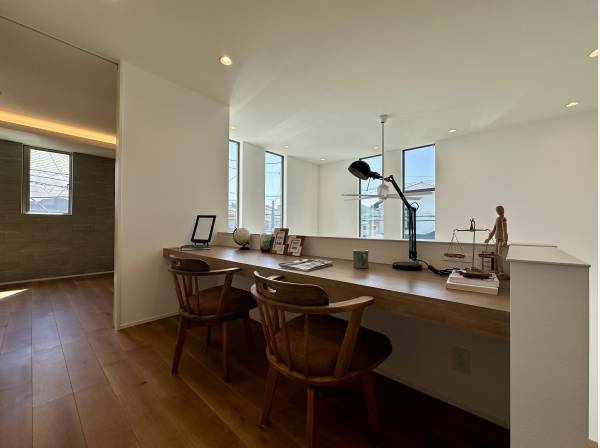 開放感あるワークスペース