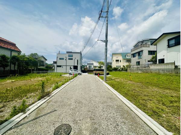 前面道路　幅員約4.5m