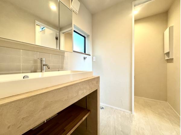 造作のサニタリースペース