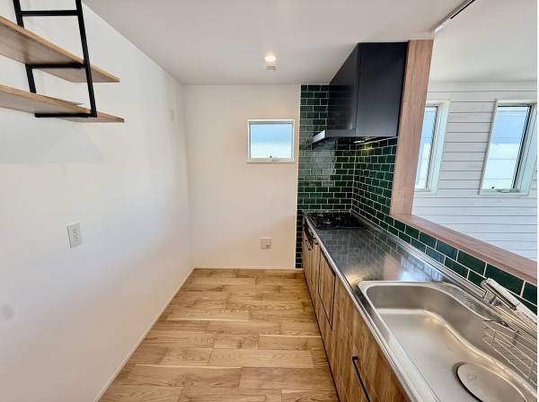 食洗機完備のシステムキッチン