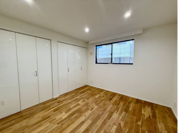 クローゼット完備の居室