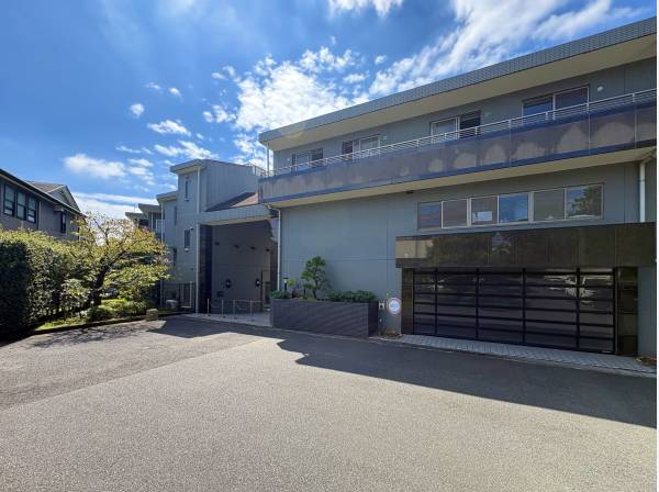 お気軽にお問い合わせくださいませ！