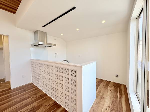 リゾート感漂うキッチンスペース