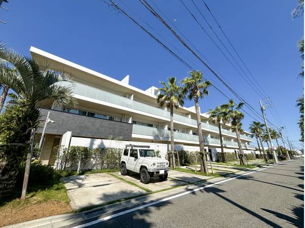 お車を停めてそのままお部屋へ。