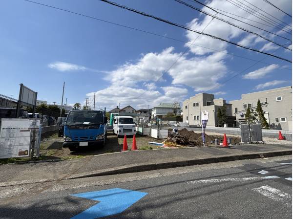 視界や陽を遮るものがなく、明るく開放感のある家が建てられそうです