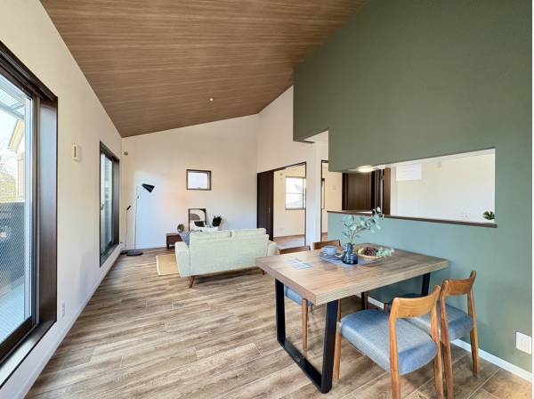 木のぬくもりを感じられるお住まい