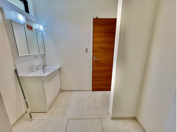 洗面スペースも広いです！