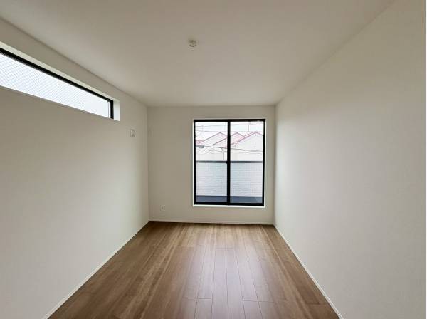 6.75帖の2階洋室