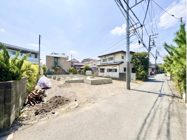 現地は閑静な住宅地となり、落ち着いた生活を過ごせます！
