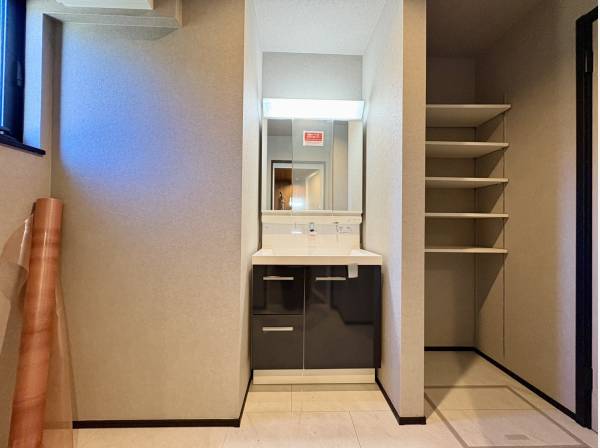 パウダールーム