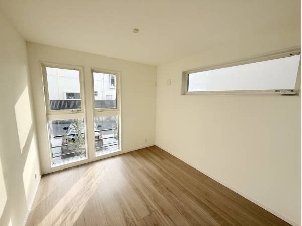 クローゼット完備の居室