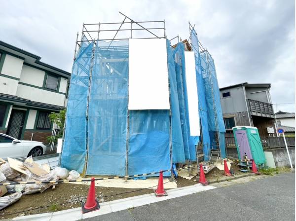 周辺は静かな時間が流れる閑静な住宅街