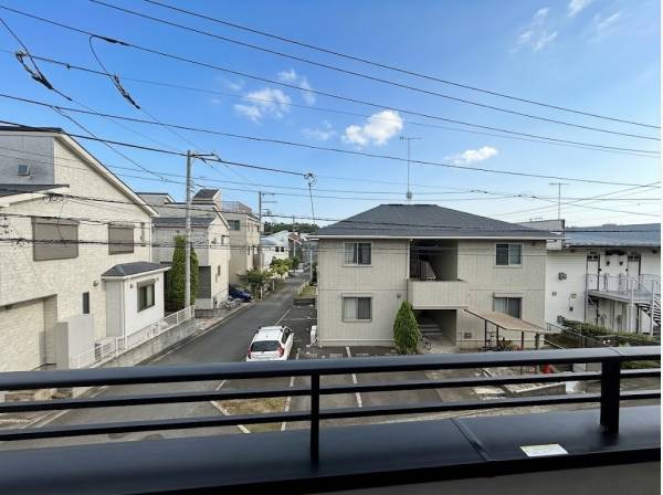 日差しを遮る高い建物がなく陽当り・風通しともに良好です！