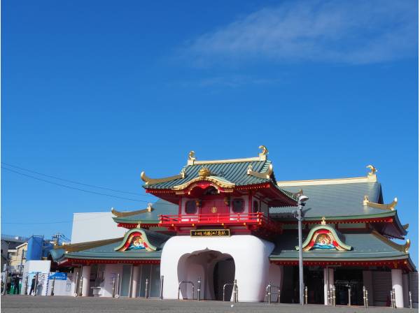 片瀬江ノ島駅徒歩4分