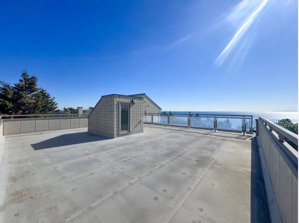 波音をBGMに星空を見上げるこの場所だからこそ叶う幻想的な夜を