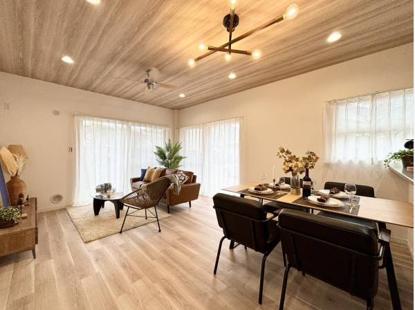 間接照明がとてもおしゃれなLDKスペース