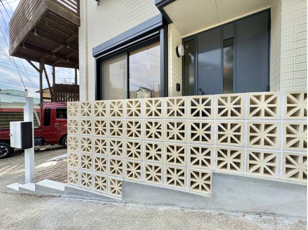 花ブロックで、南国テイストに