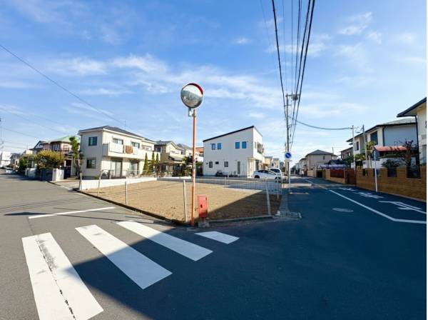 建築条件はございませんのでお好きなハウスメーカー・工務店で建築可能！