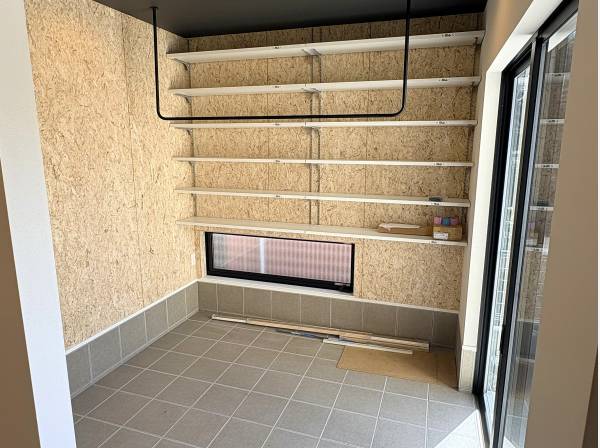 サーフボード・自転車などをそのまま収納可能です